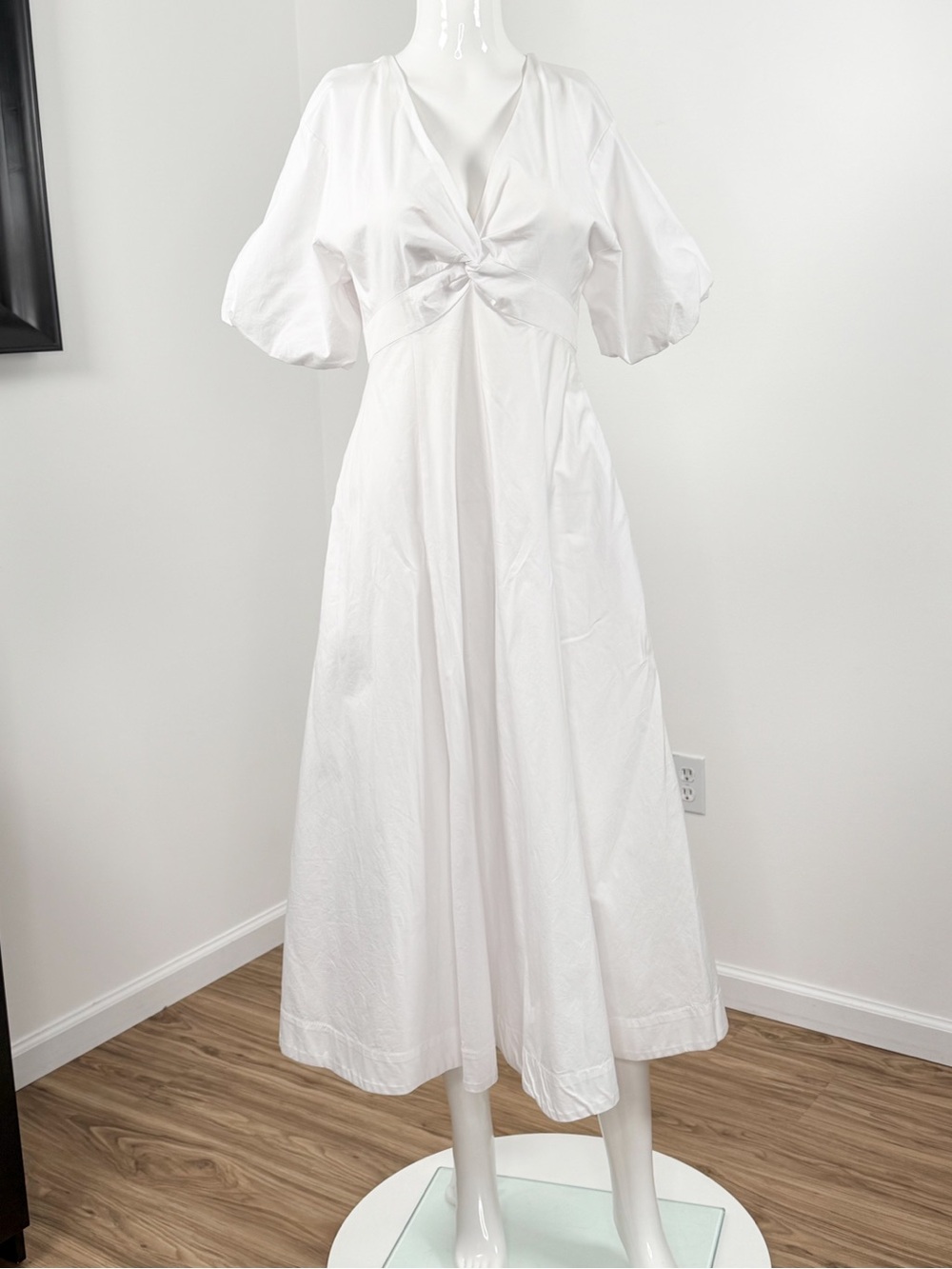 Staud V-Neck Puff Sleeve Cotton Blend Finley Midi Dress White Size 4 $375 NWT - Picture 4 of 9